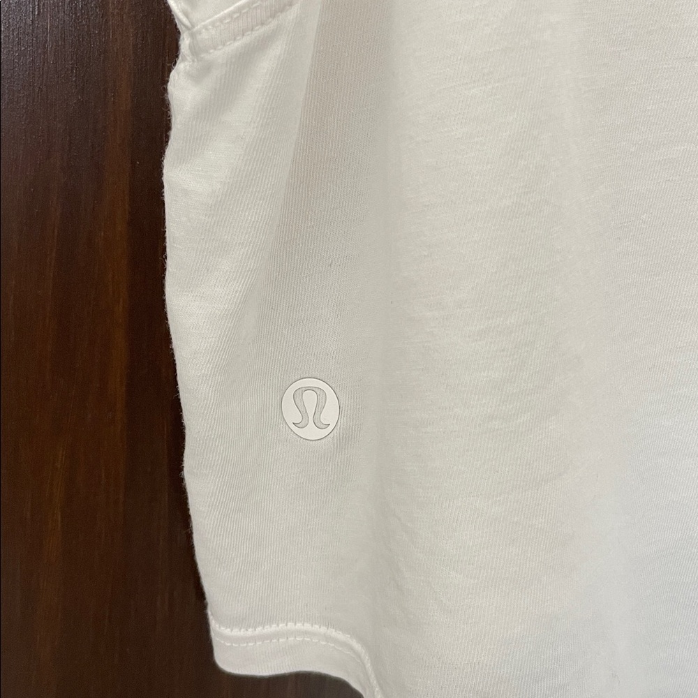 Lululemon Cut Back Crop Tank - White Size 4 - Picture 3 of 7